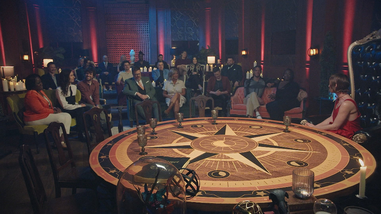 Les Traîtres - Season 1 Episode 11 : The Reunion