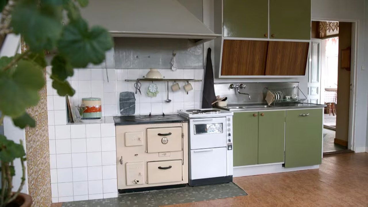 Det sitter i väggarna - Season 2 Episode 1 : Släktgård i Häckelsäng, Gästrikland