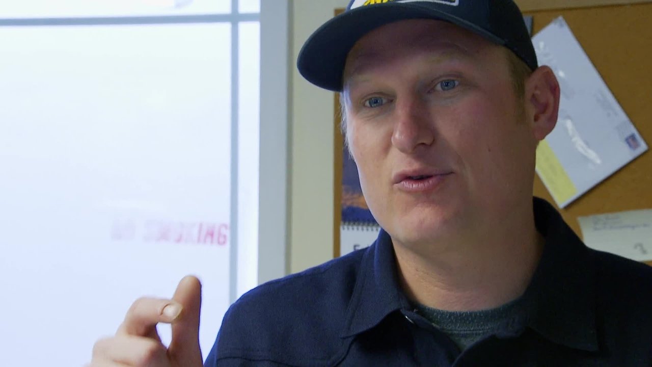 Ice Airport Alaska - Season 2 Episode 3 : Emergency Landing