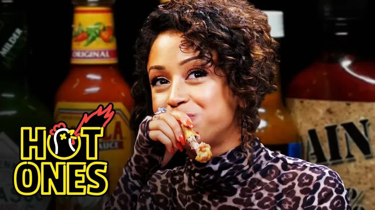 Hot Ones - Season 10 Episode 4 : Liza Koshy Meets Her Future Self While Eating Spicy Wings