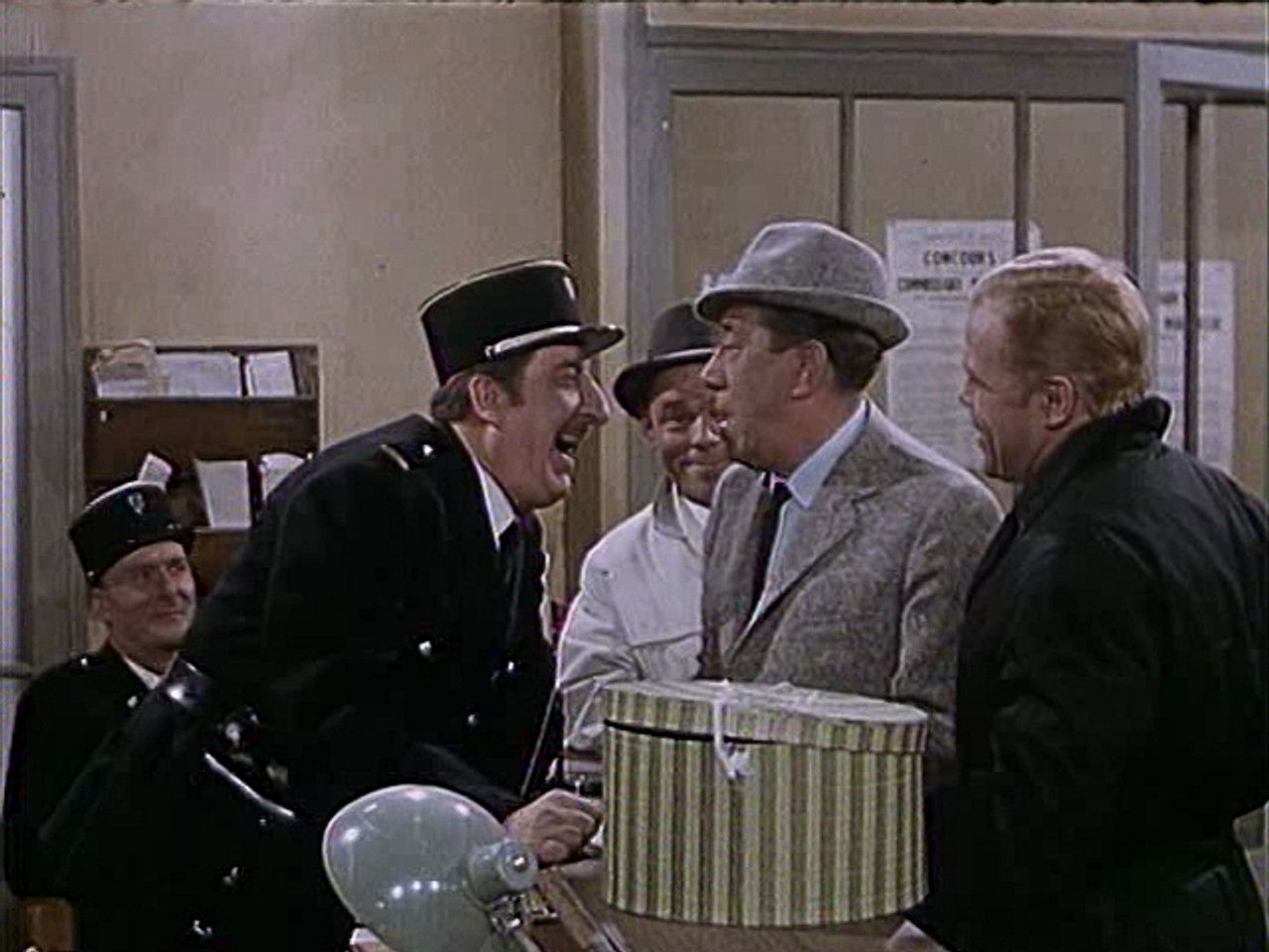 L'Amateur — Le Coup de fil