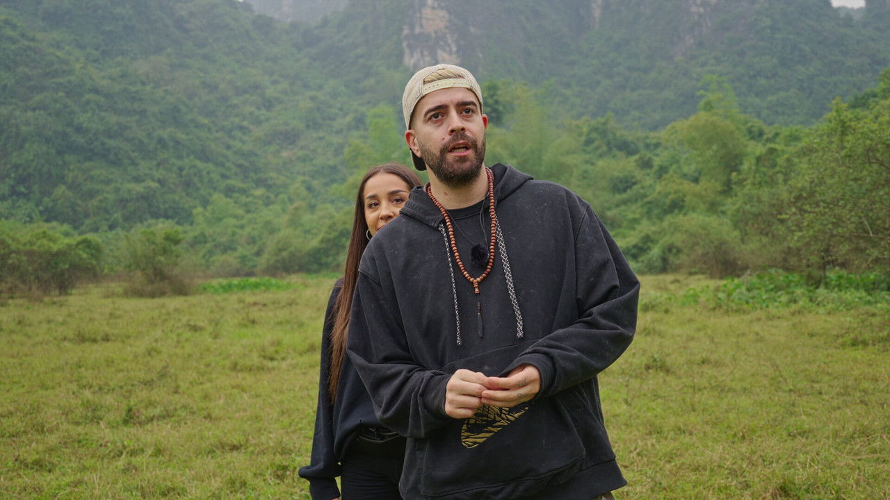 Aventura, strigați: URA! — Épisode 1