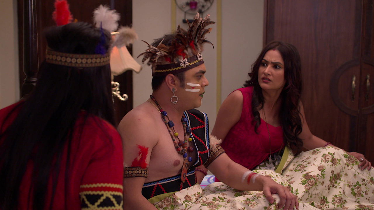 Chumma In Sajan's Bedroom