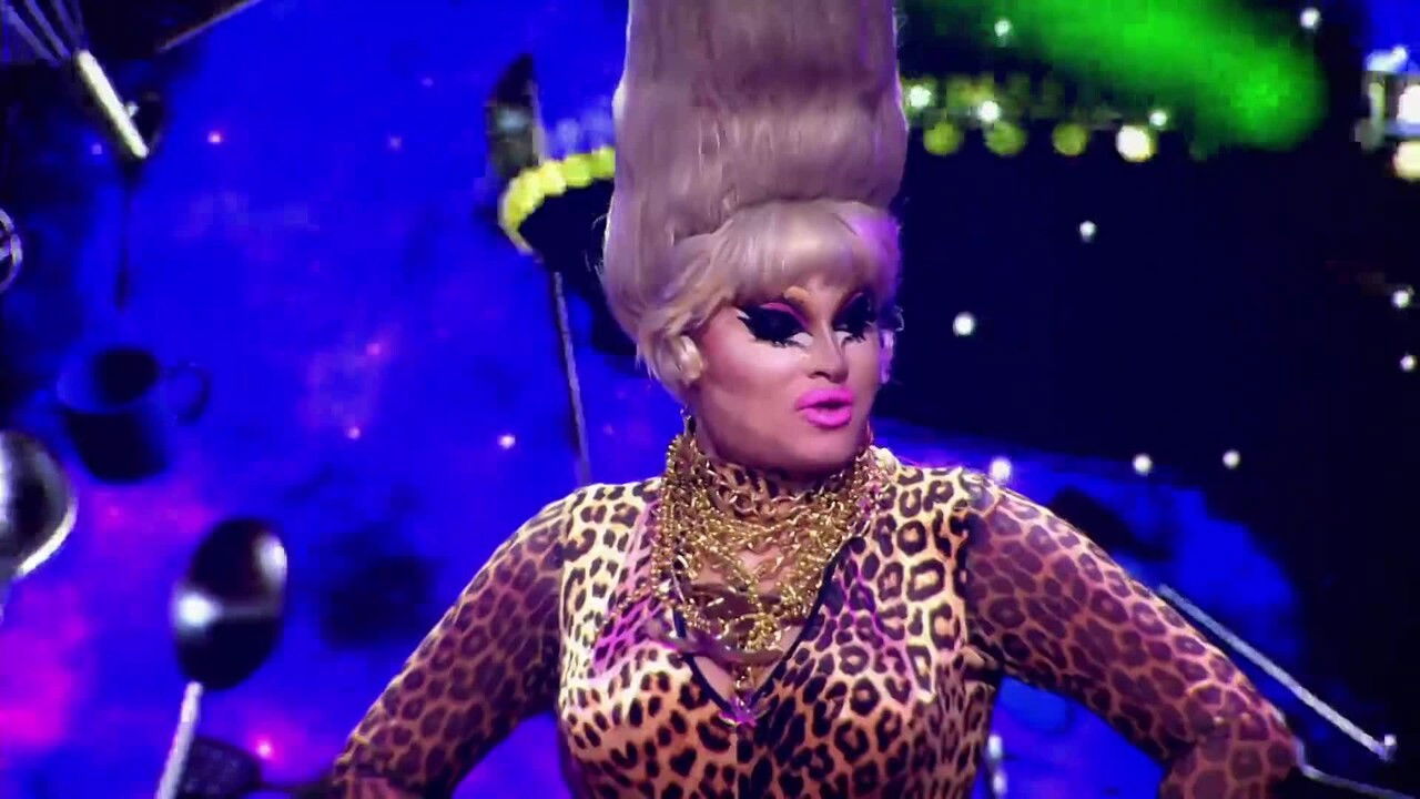 Make Up Your Mind - Season 2 Episode 2 : Episode 2