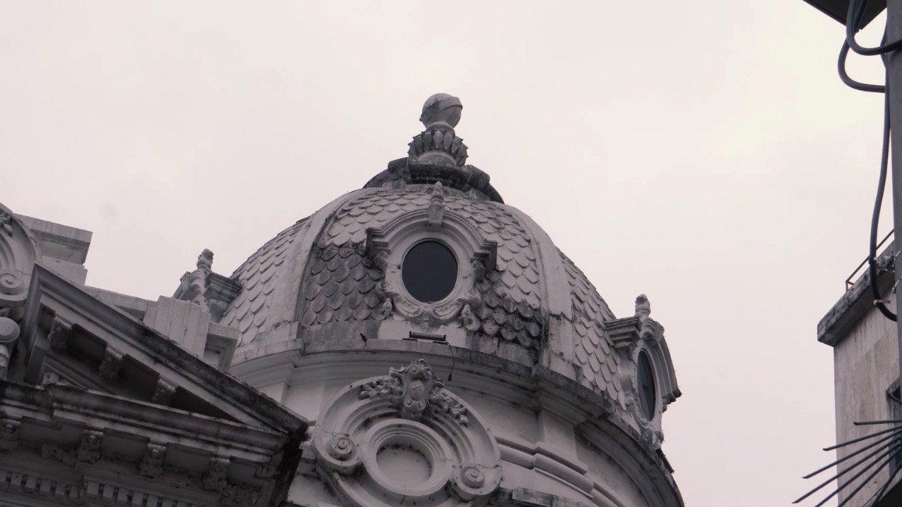Ornamento backgrop image