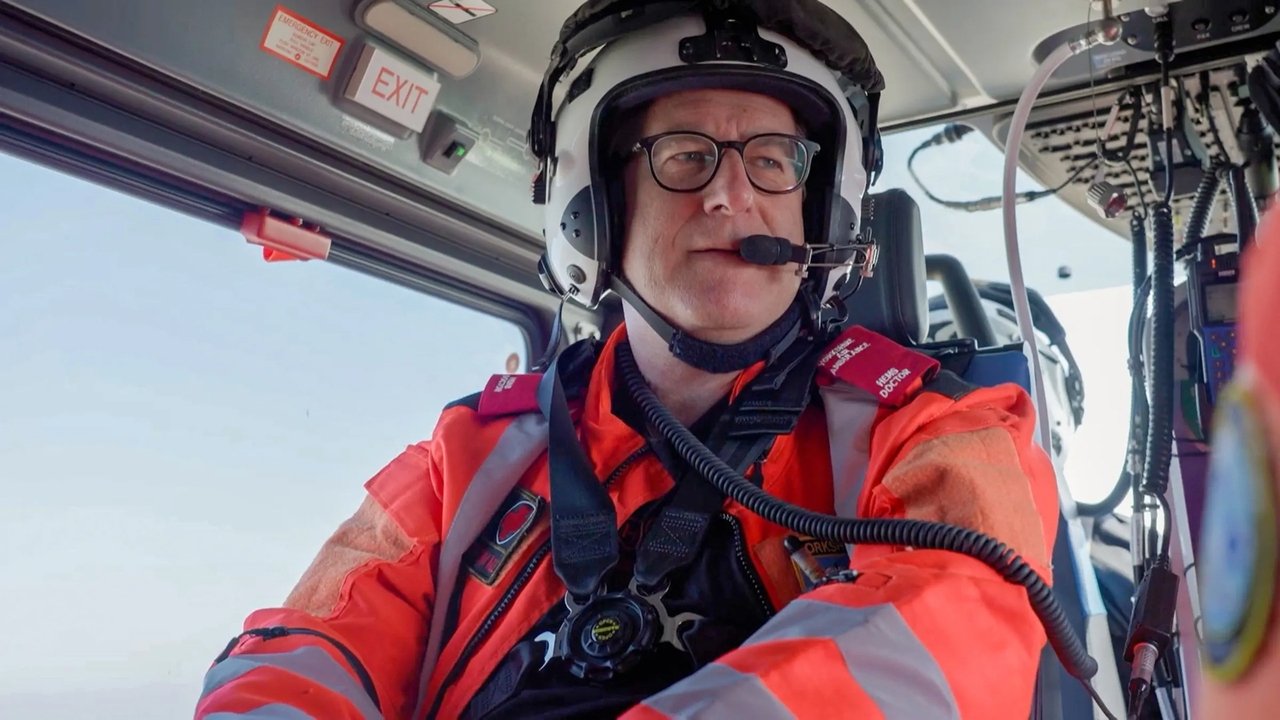 Yorkshire Air 999 - Season 2 Episode 6 : Teenage Trauma