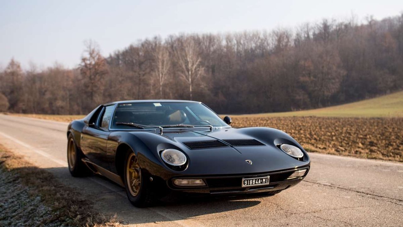 Lamborghini Miura SV