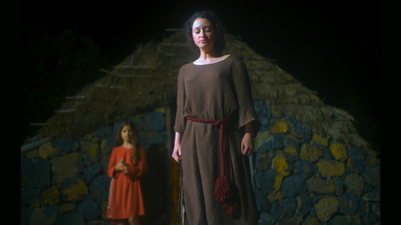 La mujer de los nudos (The Woman of the Knots) still 9