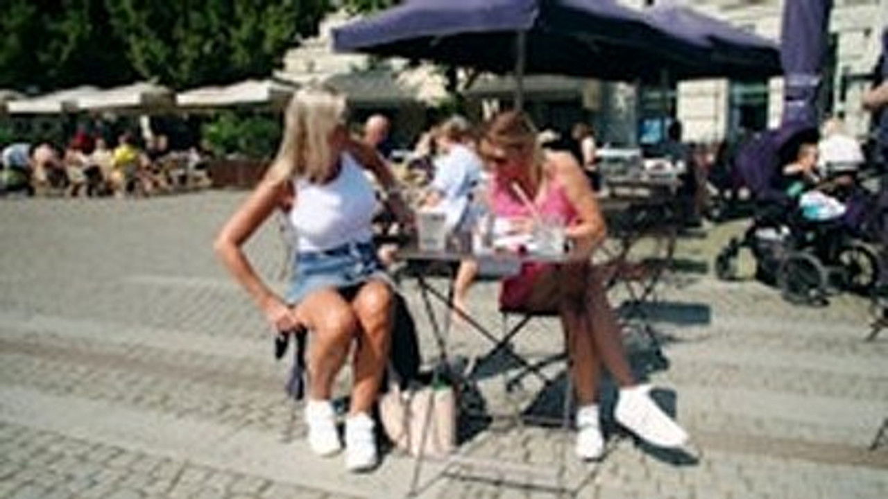 Forsidefruer — Épisode 7