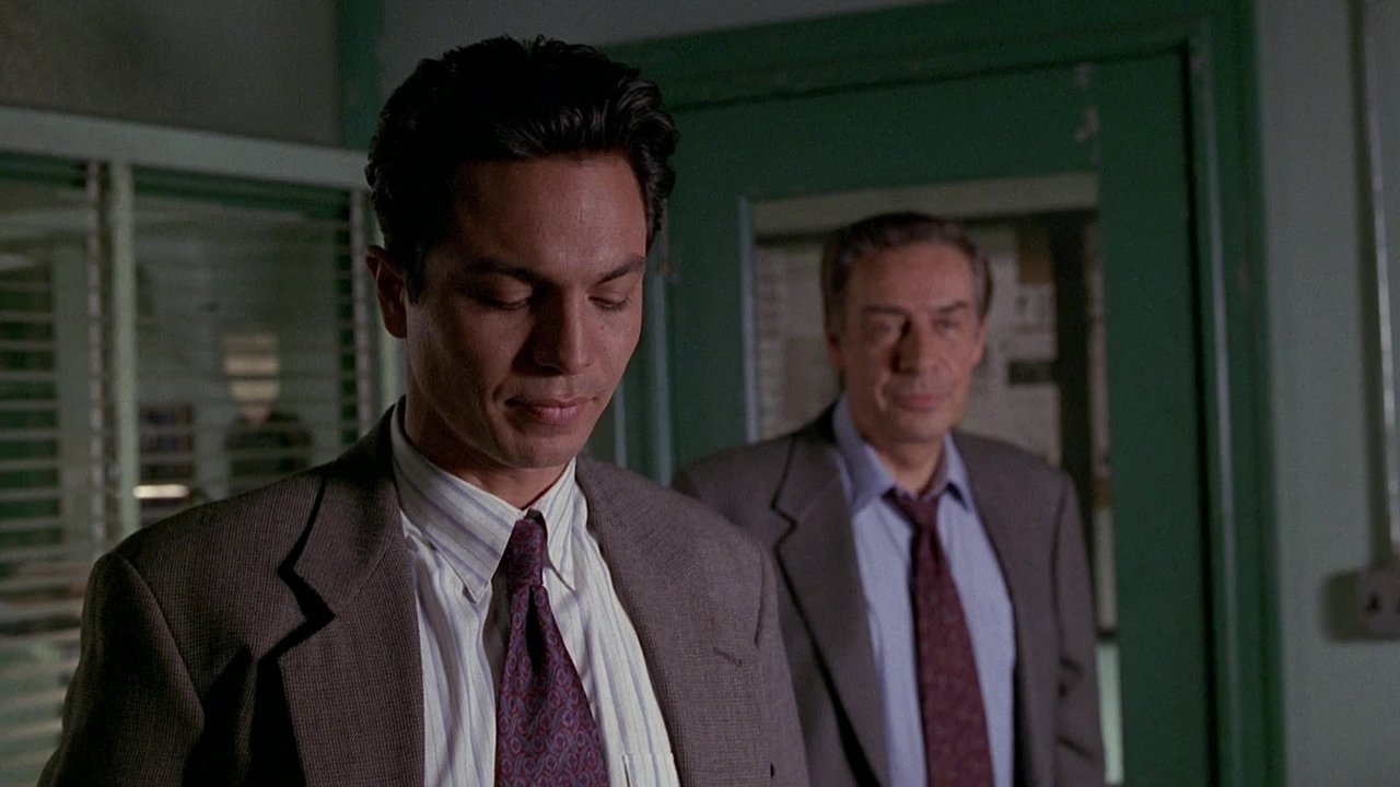 Law & Order - Season 6 Episode 7 : Humiliation