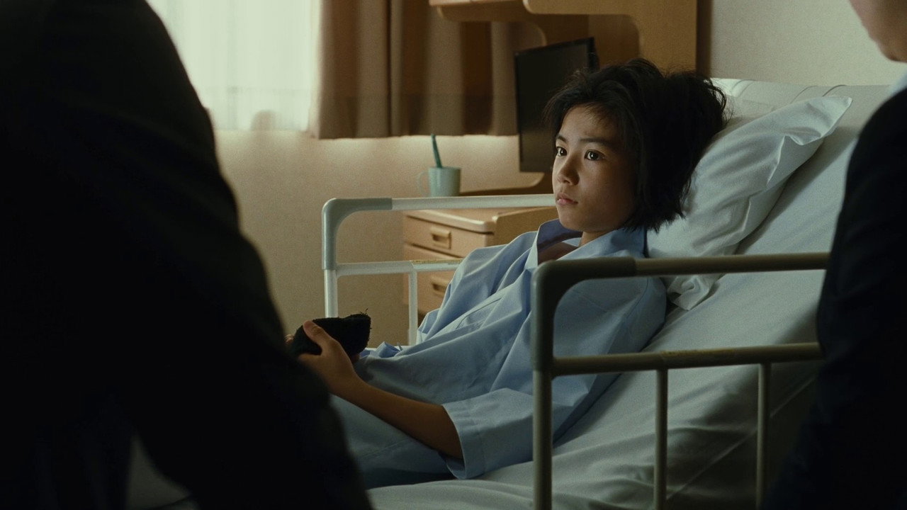 Shoplifters background 47