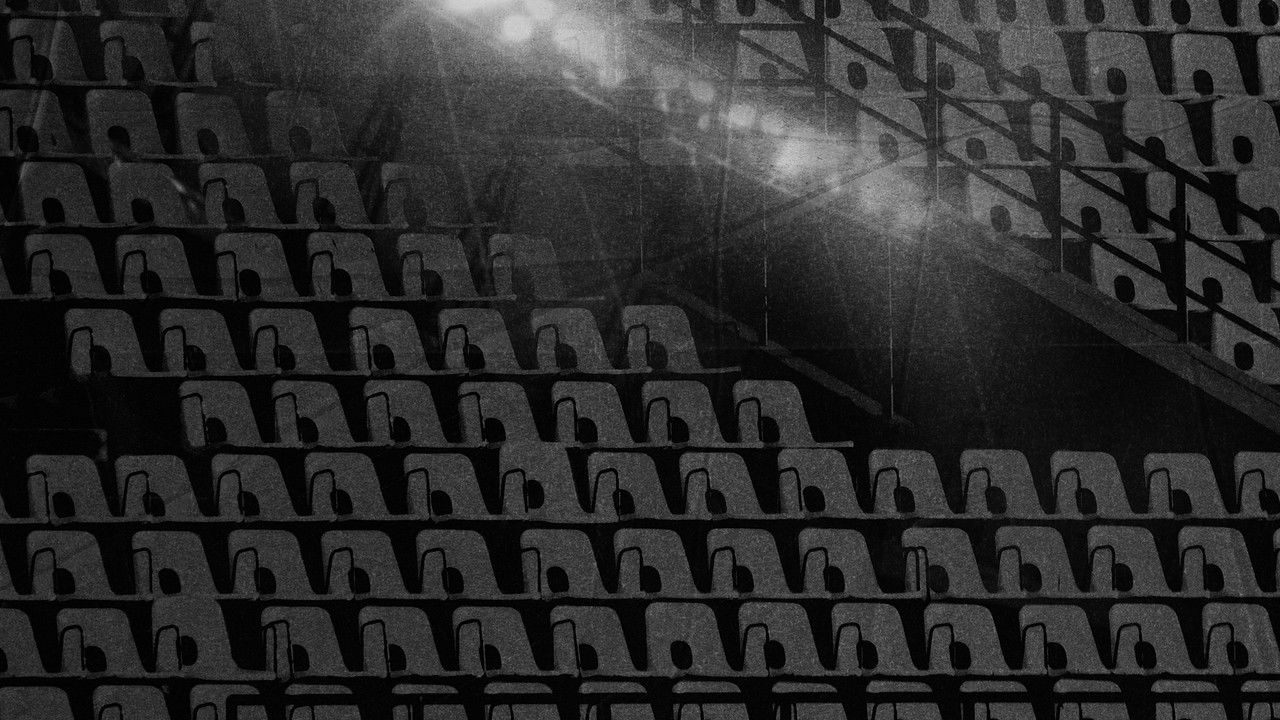 Out of Bounds S01E03 backdrop