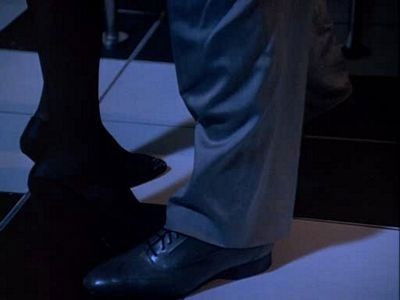 Miami Vice - Season 4 Episode 19 : Blood & Roses