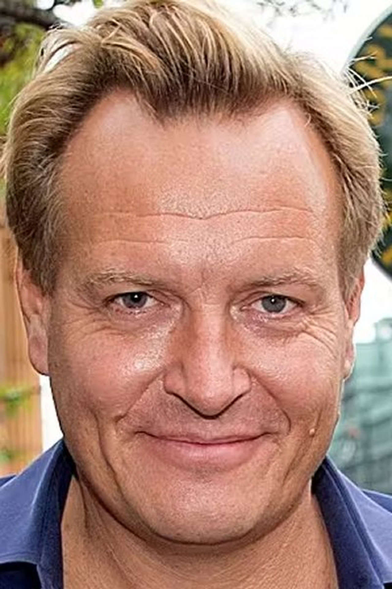 Rasmus Tantholdt