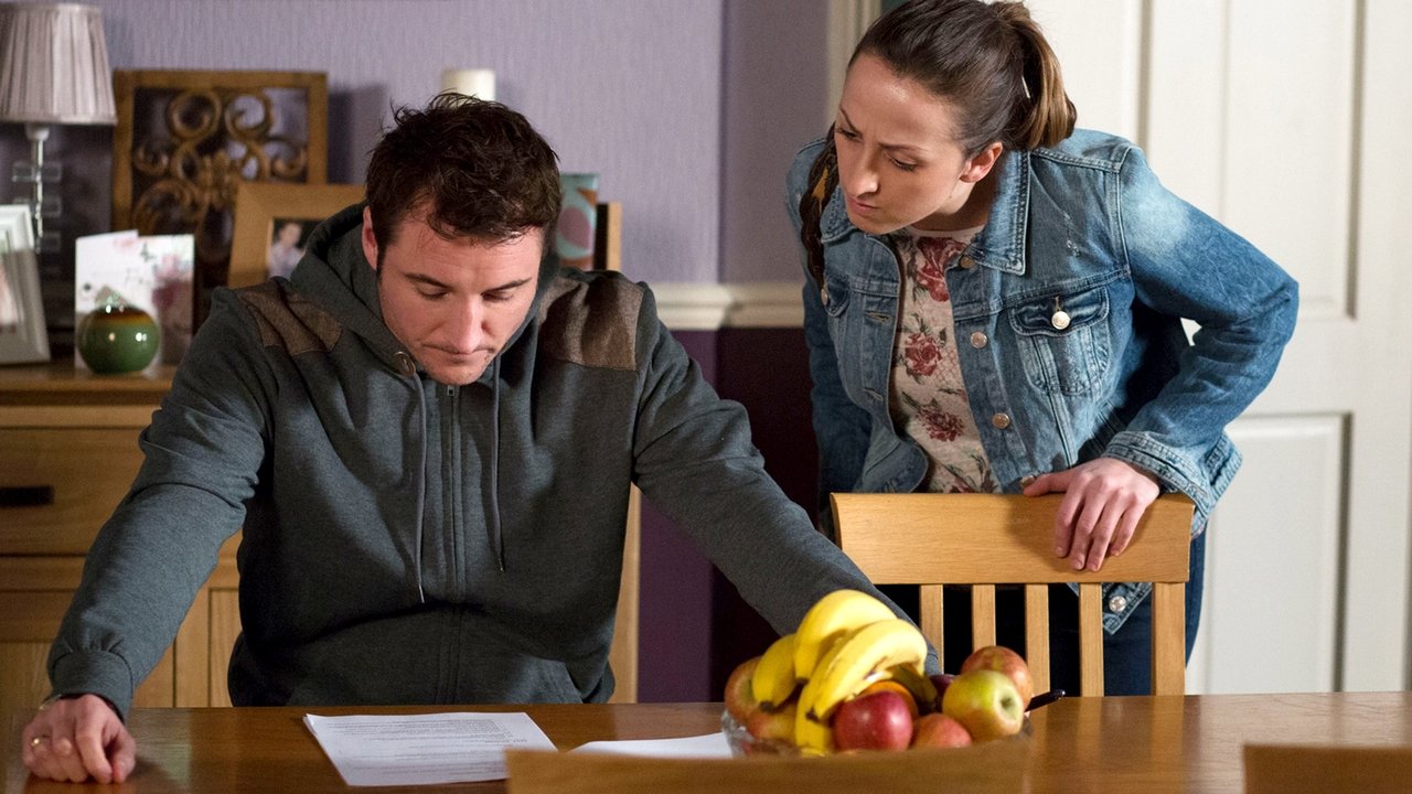 EastEnders - Season 31 Episode 72 : 05/05/2015