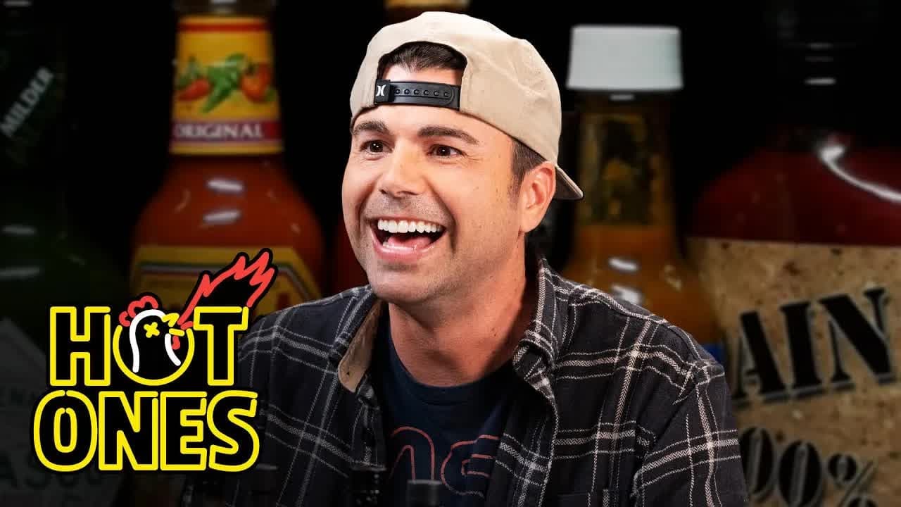 Hot Ones - Season 18 Episode 11 : Mark Rober Gives Up on Science While Eating Spicy Wings