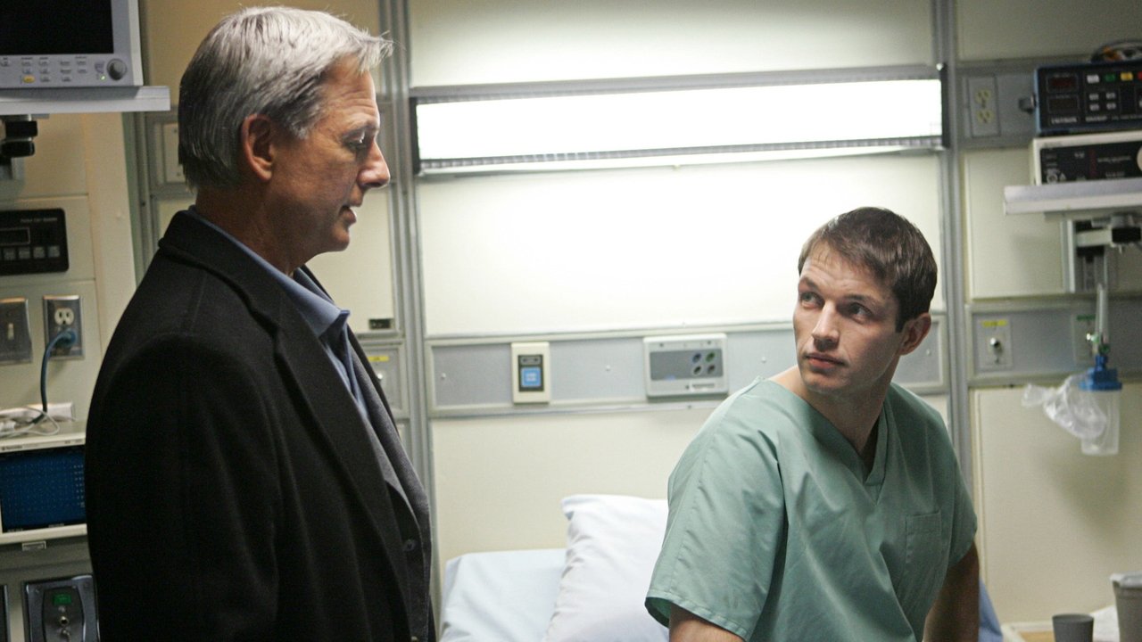 NCIS - Season 4 Episode 16 : Dead Man Walking