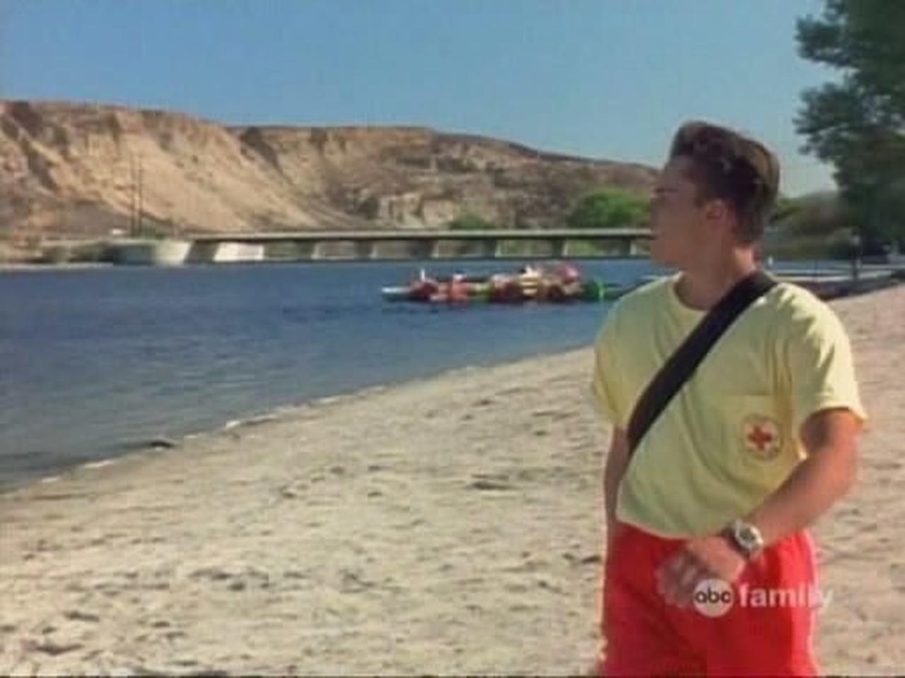 Power Rangers - Season 2 Episode 38 : A Reel Fish Story