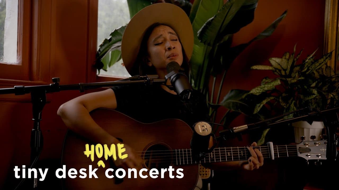 NPR Tiny Desk Concerts - Season 14 Episode 128 : Raye Zaragoza (Home) Concert