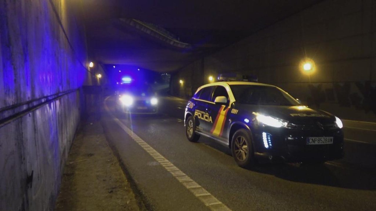 091: Alerta Policía - Season 8 Episode 1 : Episode 1