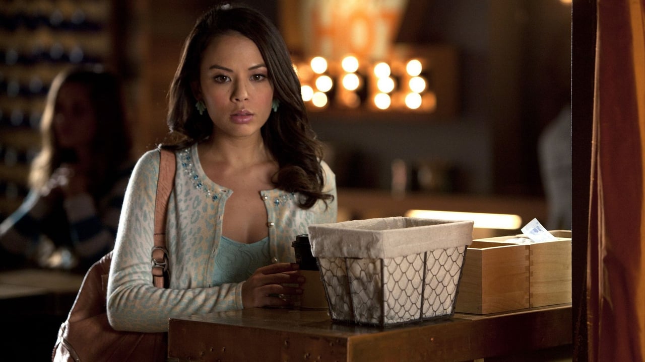 Pretty Little Liars - Season 3 Episode 15 : Mona-Mania!