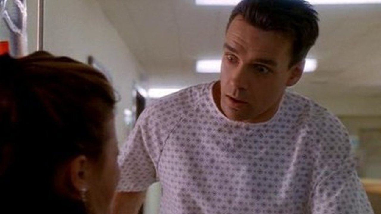 JAG - Season 2 Episode 13 : Code Blue