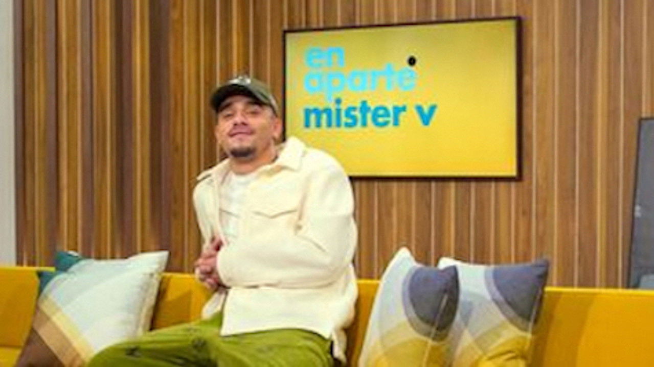 En aparté — Mister V