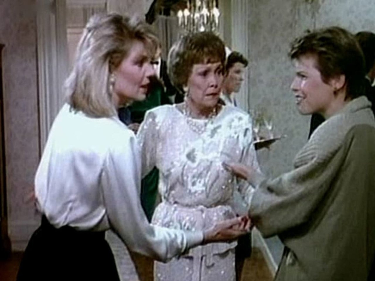 Falcon Crest - Season 7 Episode 25 : King's Gambit