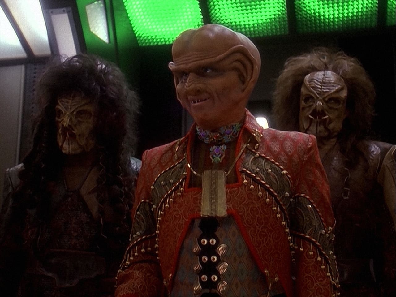 Star Trek: Deep Space Nine - Season 4 Episode 16 : Bar Association