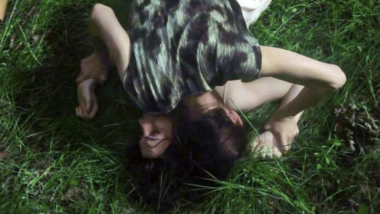 Dashuri dhe Metamorfoza backdrop