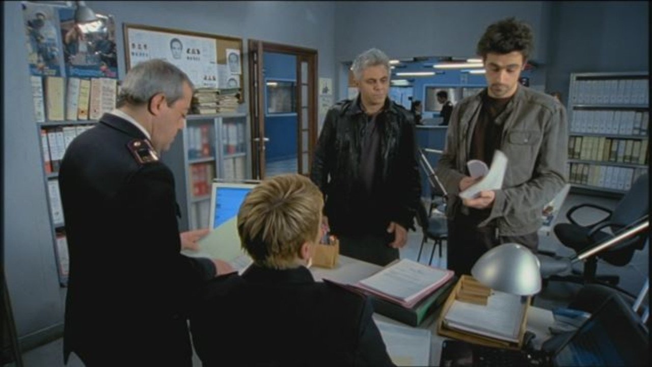 Distretto di Polizia - Season 10 Episode 10 : Cause e affetti