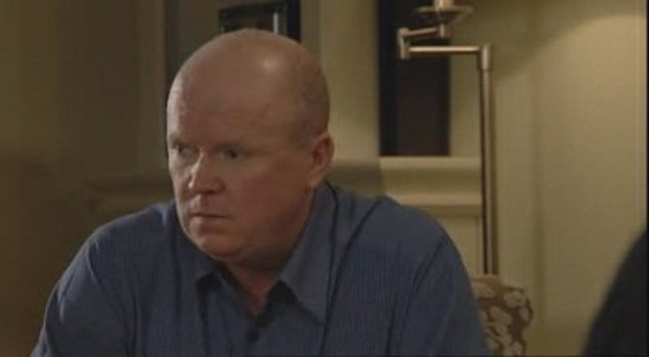 EastEnders - Season 24 Episode 190 : December 2, 2008