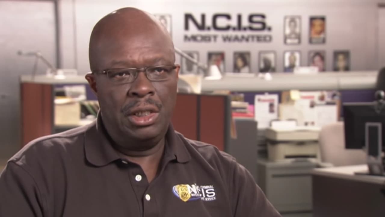 NCIS - Season 0 Episode 49 : Technically Speaking: A Conversation with Technical Advisor, Leon Carroll, Jr.