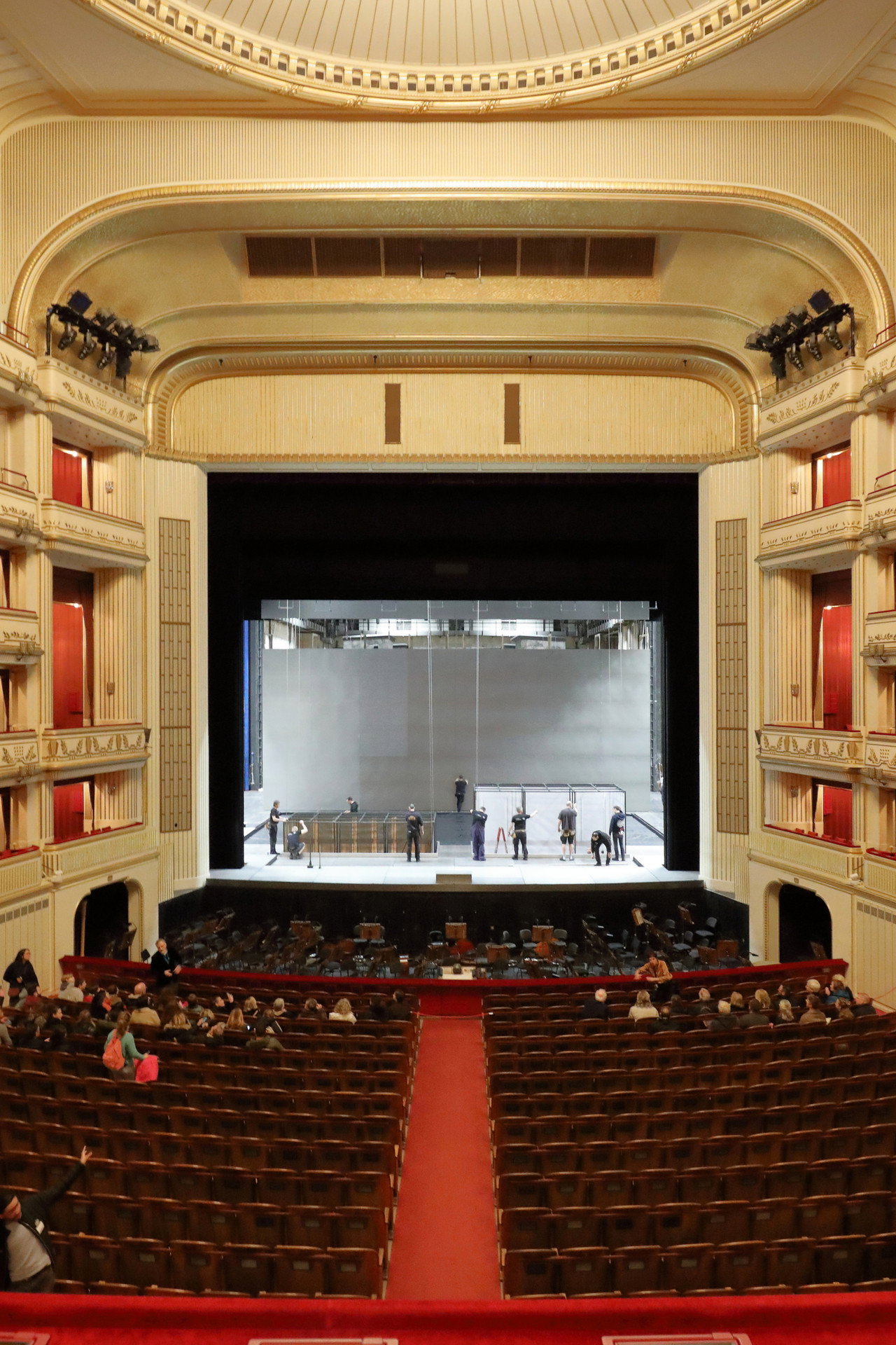 Die Staatsoper - Weltbühne für Österreich