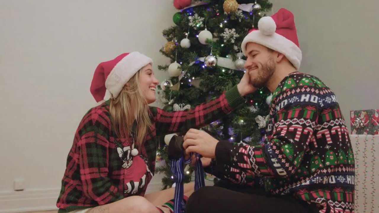 Occupation Double présente Colocs... en amour: Spécial Noël — Épisode 2