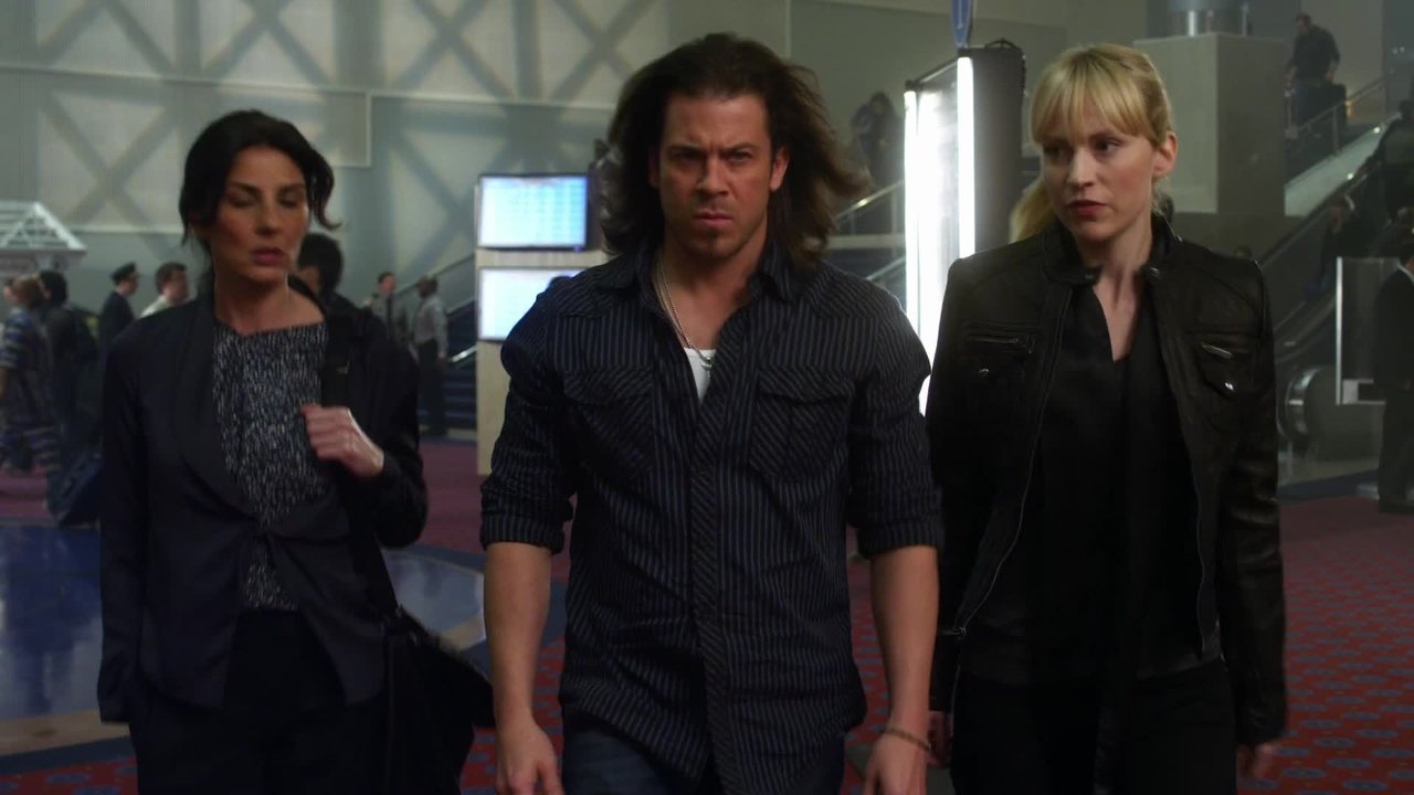 Leverage - Season 4 Episode 9 : The Cross My Heart Job