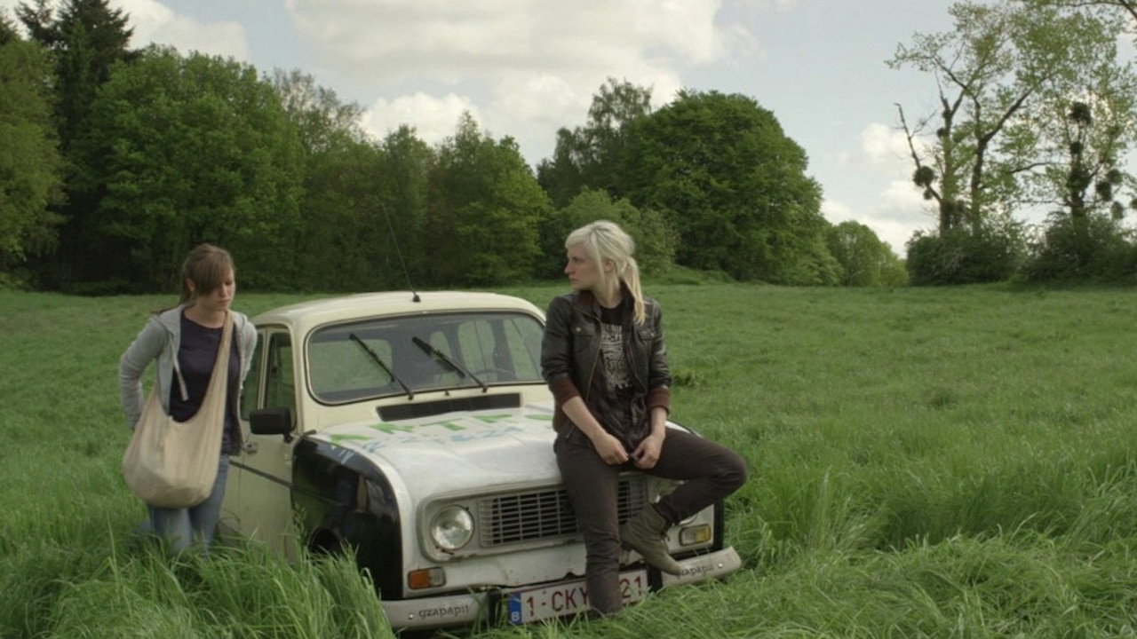 Roadside Girls