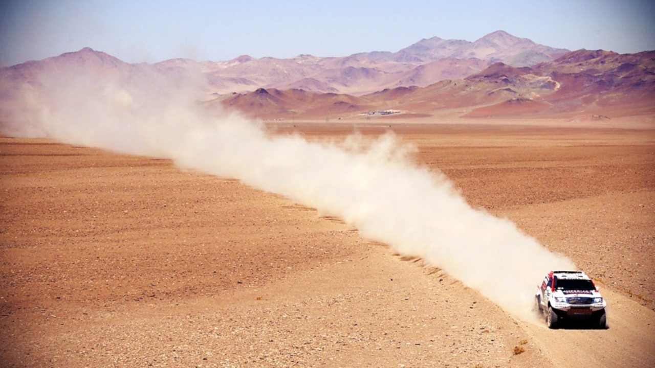 Madness in the Desert: The Paris to Dakar Story background