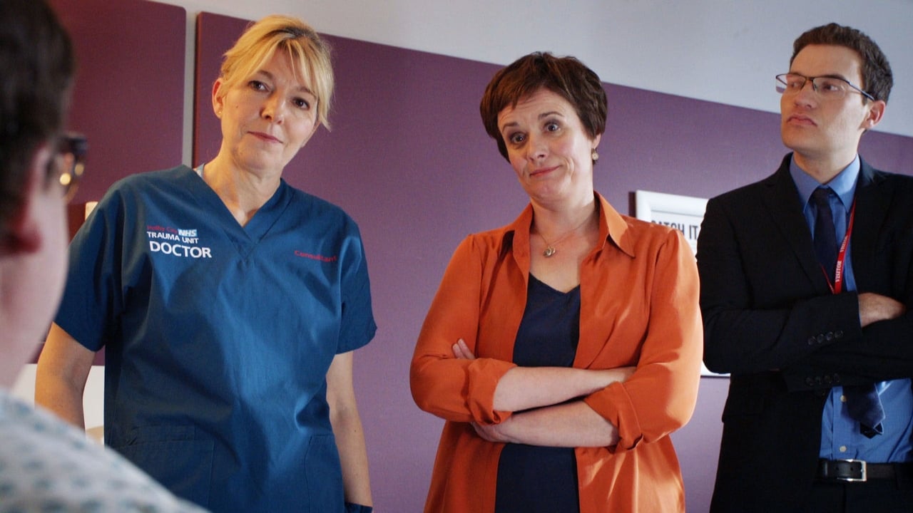 Holby City - Season 18 Episode 43 : Back in the Ring