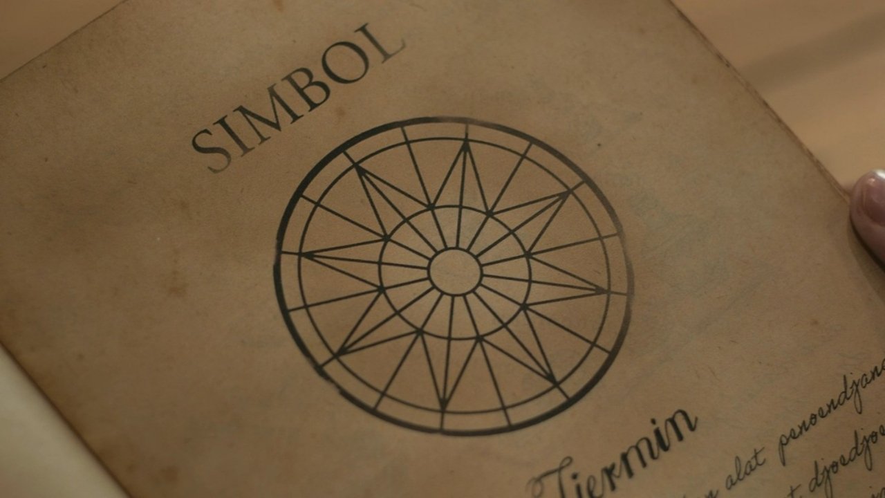 title image