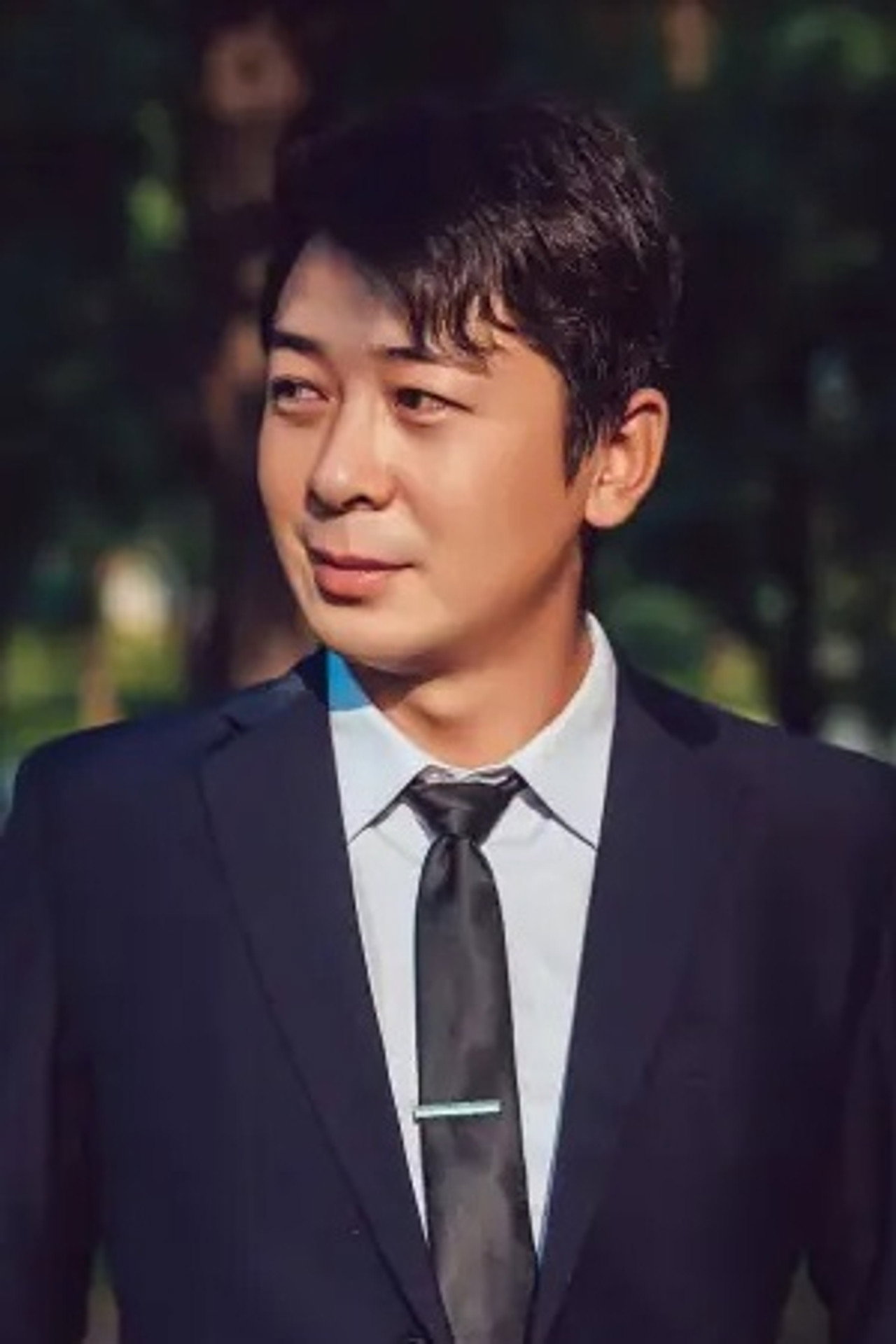 Xia Yibin