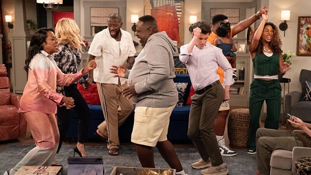 The Neighborhood - Season 8 Episode 1 : Welcome to the New Normals
