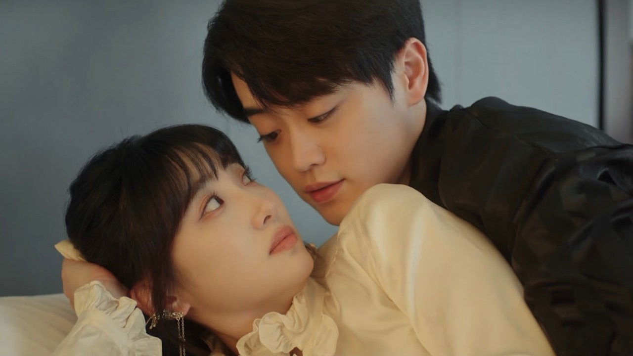 今天总裁顺利退房了吗 — Épisode 9