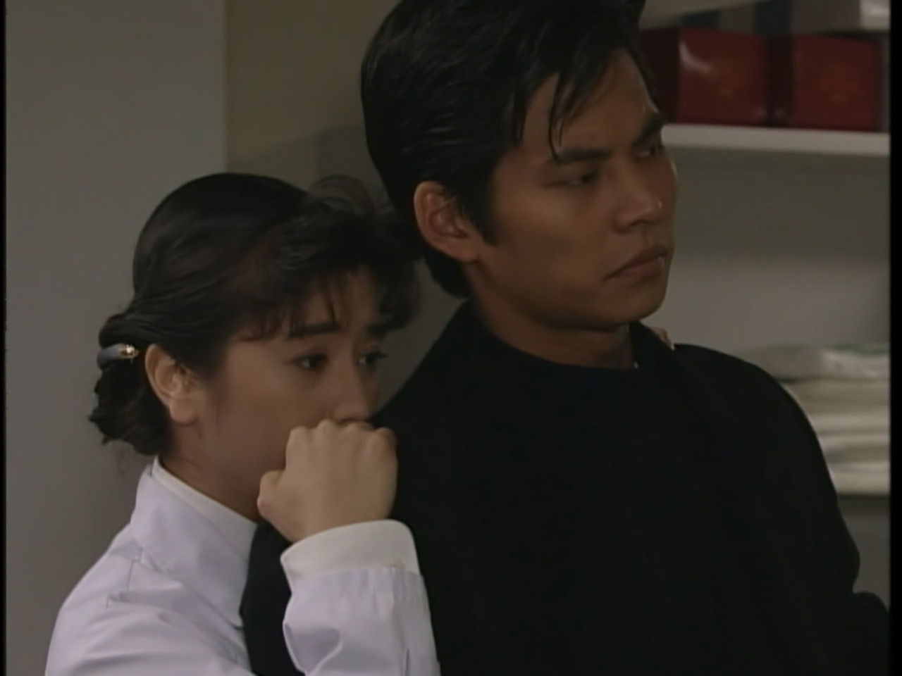 振り返れば奴がいる — Épisode 10