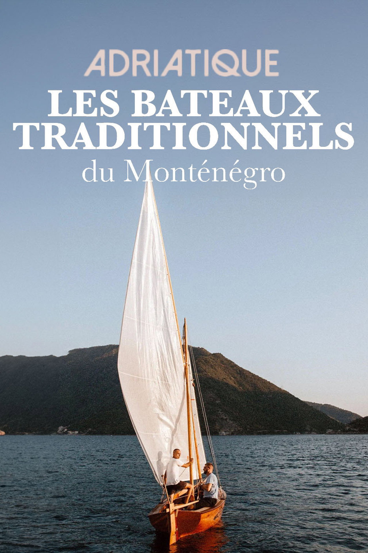 Segel setzen an Montenegros Küste filmaffisch
