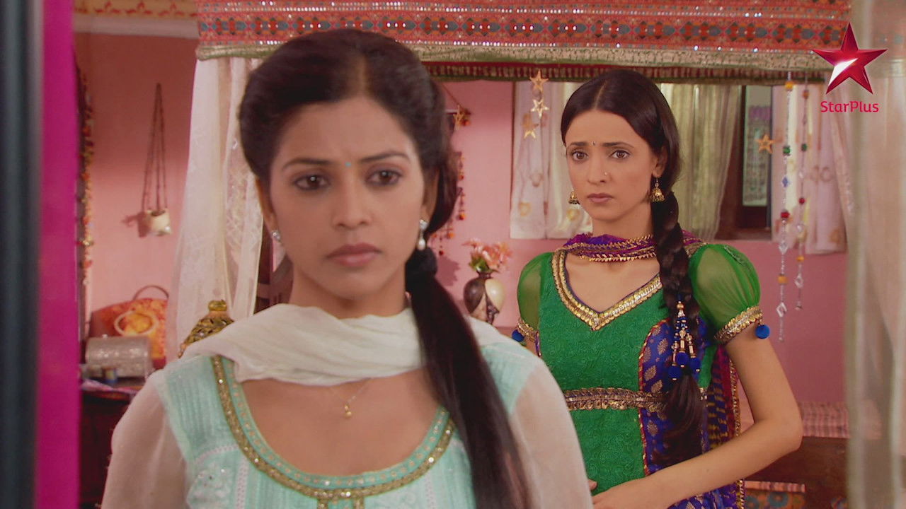 Iss Pyaar Ko Kya Naam Doon? backdrop