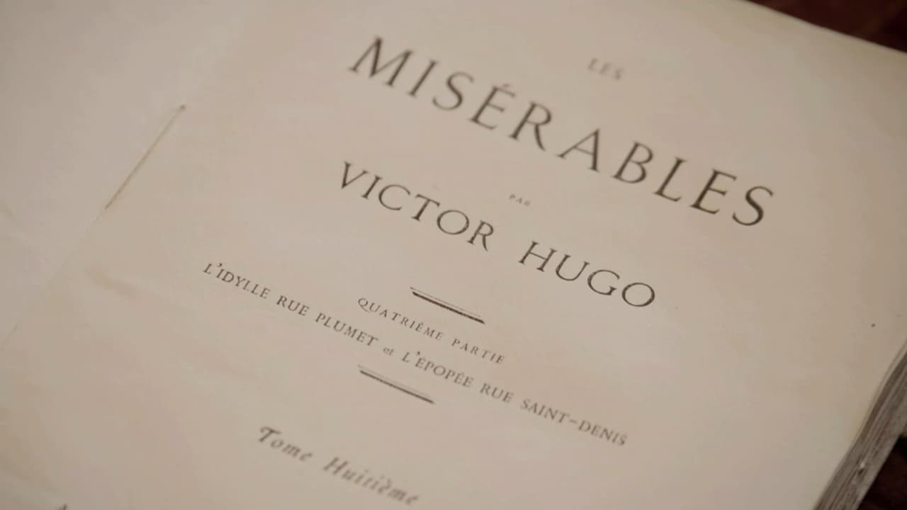 Scen från Les Misérables et Victor Hugo : au nom du peuple
