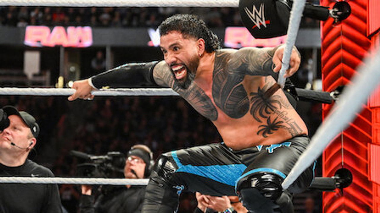 Raw's Top 10 Intercontinental Championship Matches 4