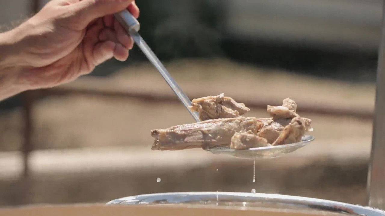 Unti e Bisunti — Épisode 11