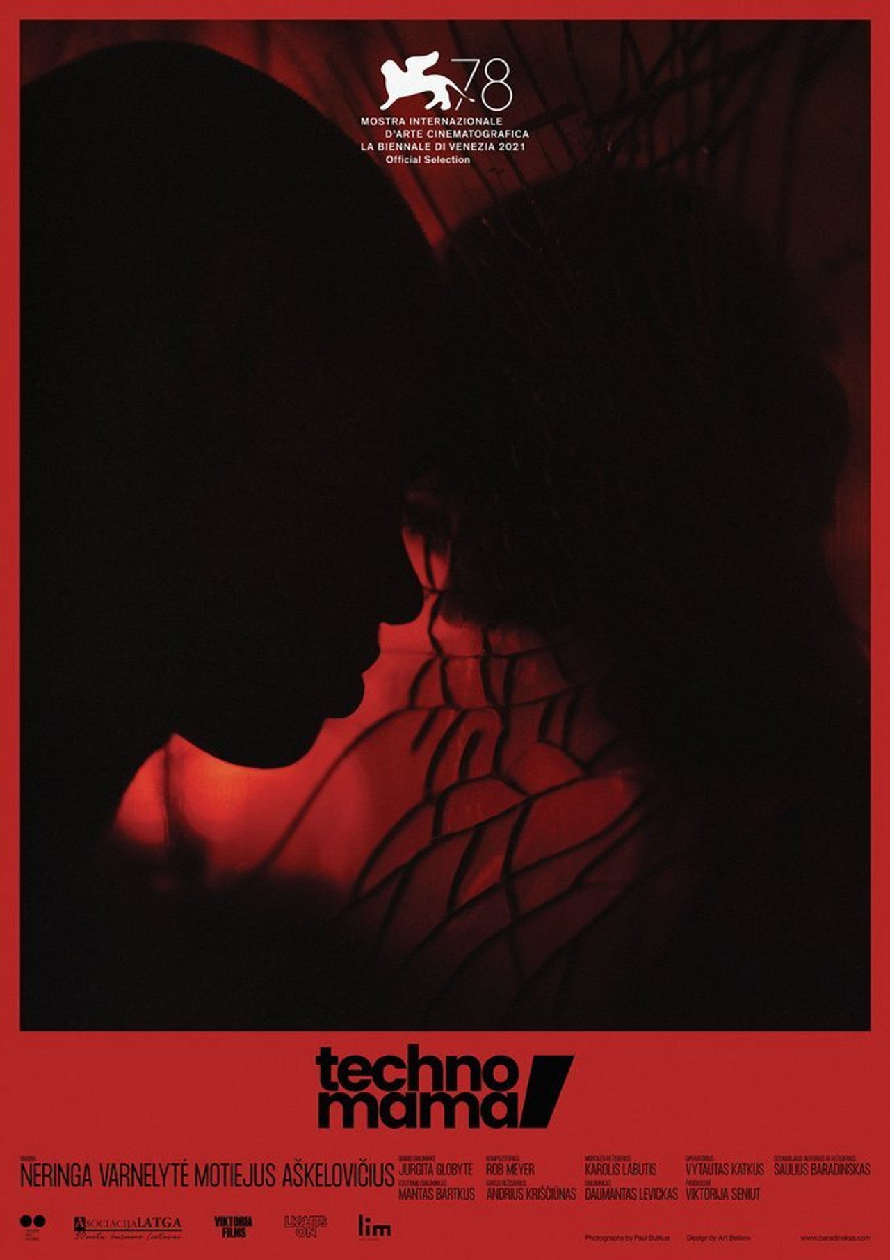 posters 2